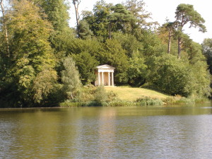 Bowood-House-Foto-Wikipedia